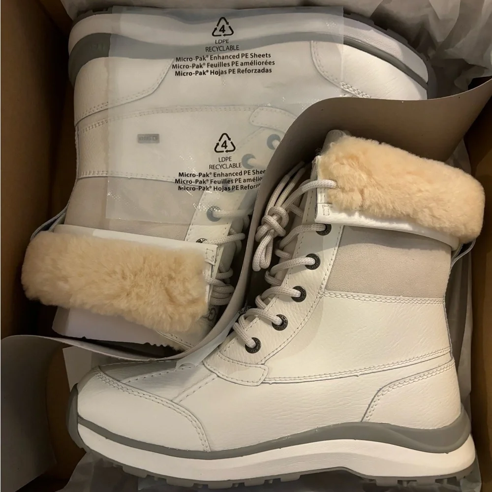 Brand New UGG Adirondack III Winter Boots – White, Size 8.5 - Picture 4 of 14